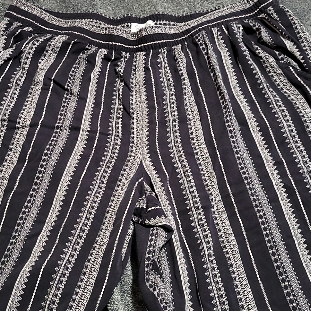 Jessica Simpson cotton pants